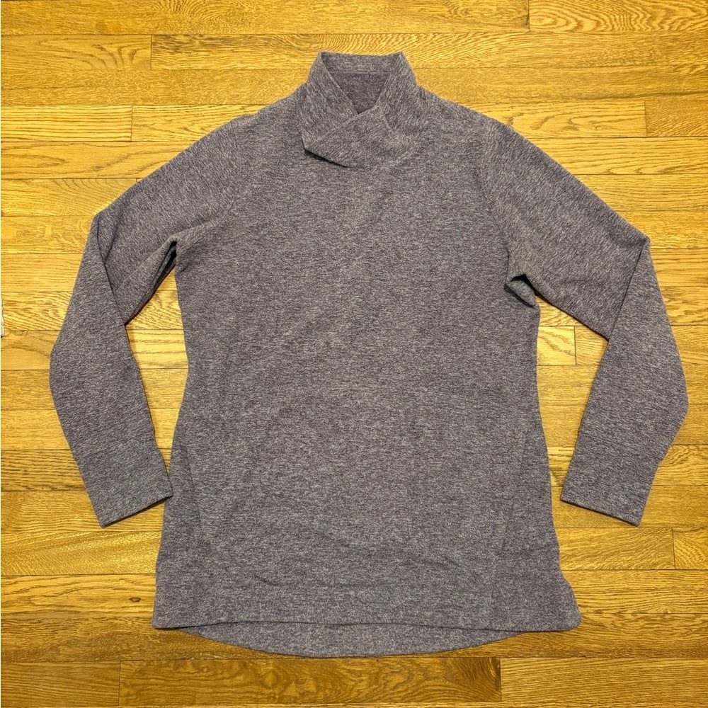 Duluth women’s purple fleece sweater